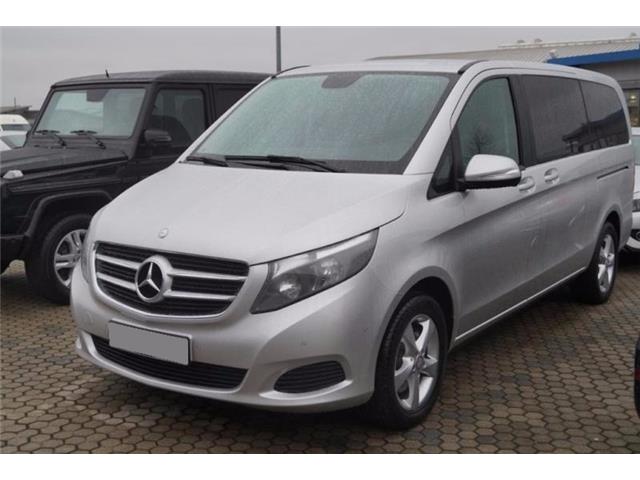 Mercedes-Benz V 220 CDI Aut. 7G Largo, Paq Sport, 7 PLAZAS,PDC, NAV