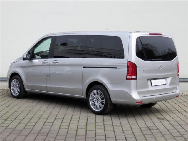 Mercedes-Benz V 220 CDI Largo Aut. 7G, 8 PLAZAS, Park Assist, NAV