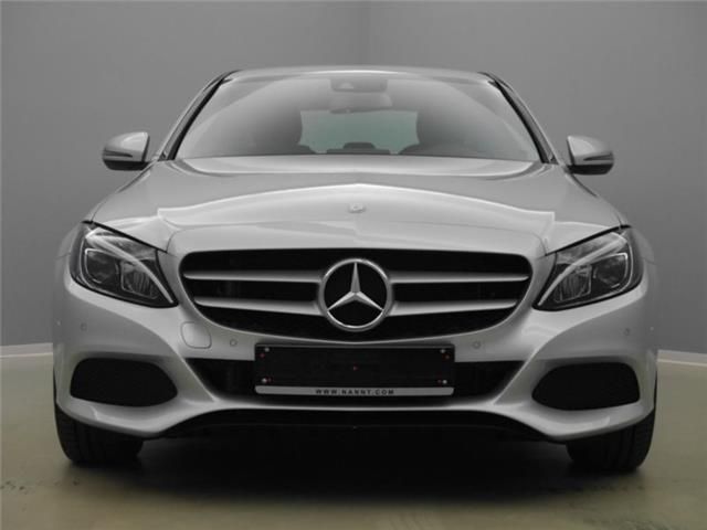 Mercedes-Benz C 200 dAut. 7G, LED, Parktronic, Colision Assist, NAV