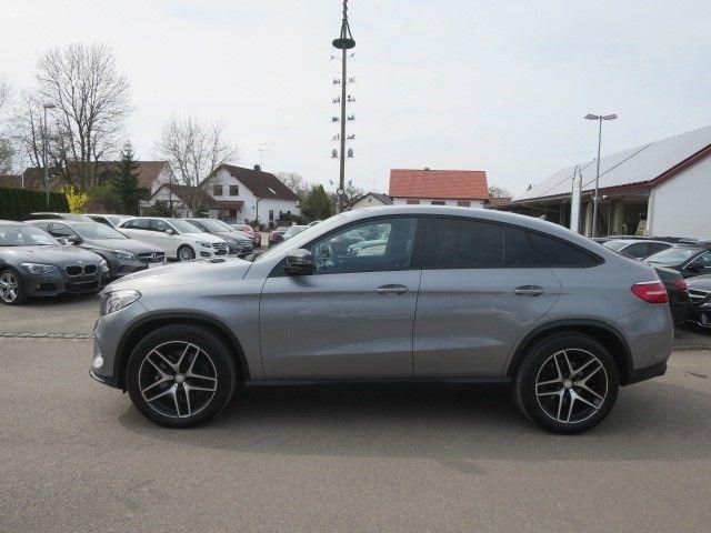 Mercedes-Benz GLE 400 Coupé 4Matic Aut. AMG Line, LED, Cámara, NAV, 21"