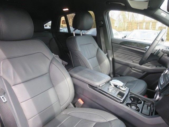 Mercedes-Benz GLE 400 Coupé 4Matic Aut. AMG Line, LED, Cámara, NAV, 21"