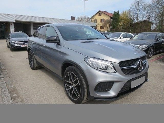 Mercedes-Benz GLE 400 Coupé 4Matic Aut. AMG Line, LED, Cámara, NAV, 21"