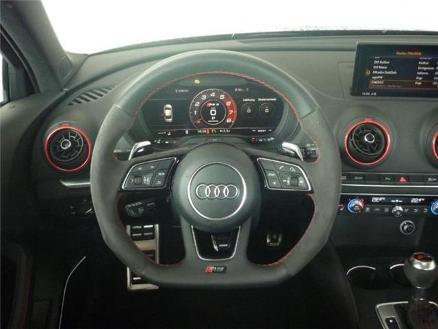 Audi RS3 Sedán 2.5 TFSI quattro S tronic 400, LED, Techo pa