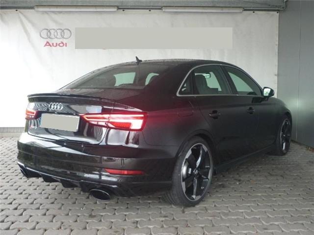 Audi RS3 Sedán 2.5 TFSI quattro S tronic 400, LED, Techo pa