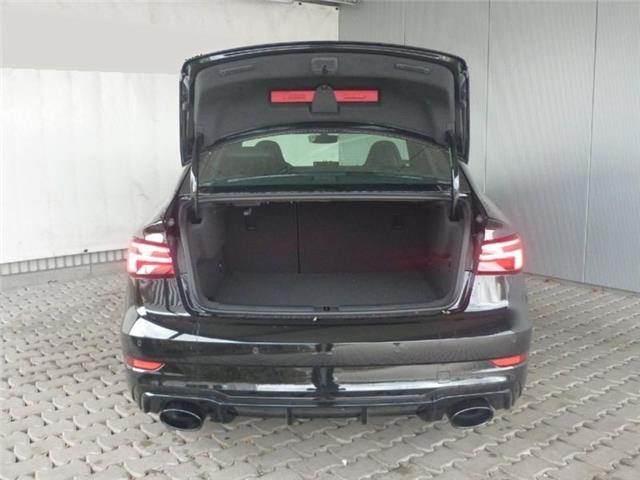 Audi RS3 Sedán 2.5 TFSI quattro S tronic 400, LED, Techo pa