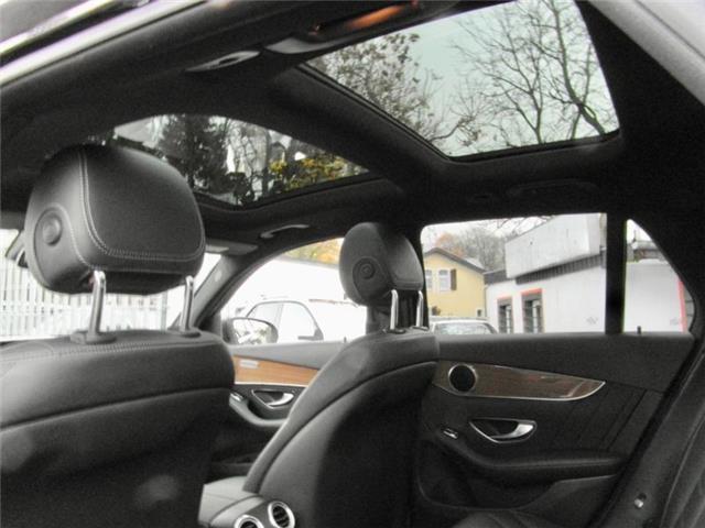 Mercedes-Benz GLC 250 dAut. 4Matic, Paquete AMG, Cámara, Techo pano, NAV