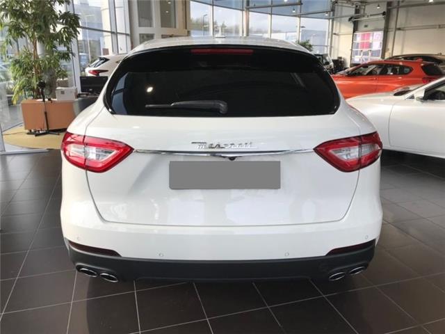 Maserati Levante Diesel Aut. Paq Business Plus, Bi-xen, PDC, Techo