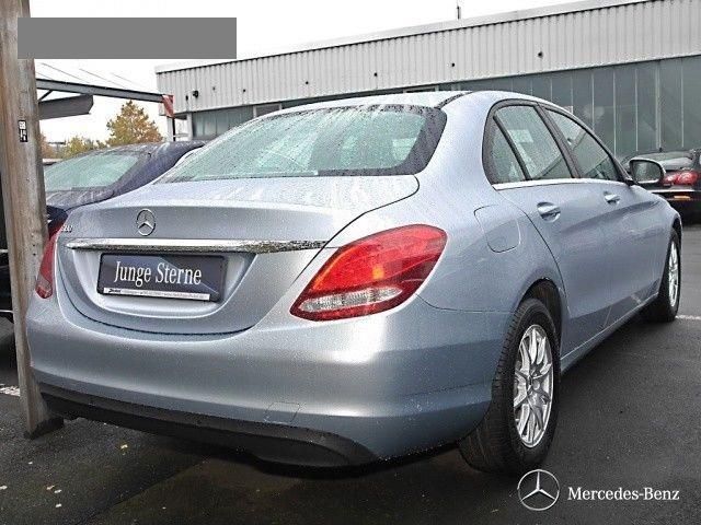 Mercedes-Benz C 180 Parktronic, Attention Assist, USB, Bluetooth