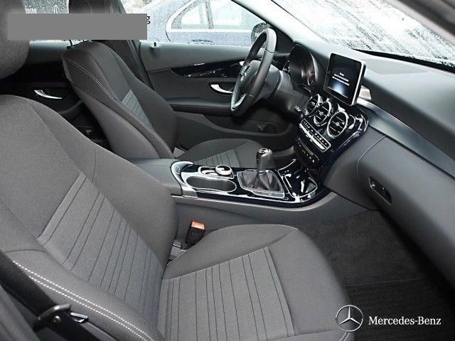 Mercedes-Benz C 180 Parktronic, Attention Assist, USB, Bluetooth