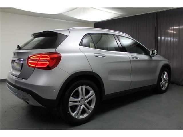 Mercedes-Benz GLA 180 Urban, Bi-xenon, Parktronic, Attention Assist, NAV
