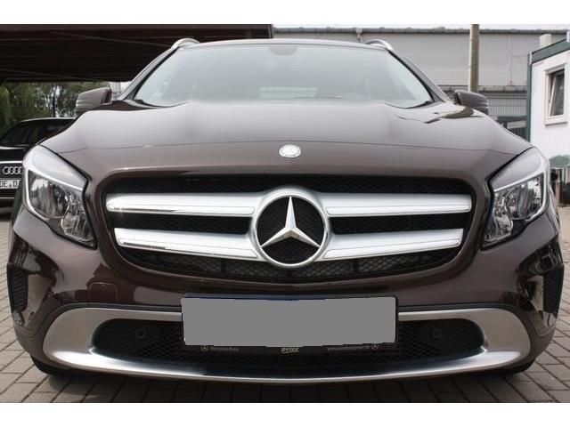 Mercedes-Benz GLA 180 Urban, Parktronic, Blind Spot, Attentn Assist, NAV
