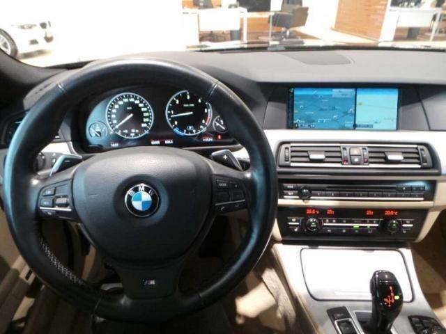 BMW 530 dA xDrive, Paquete M, Bi-xen, Cám, Techo pan, NAV
