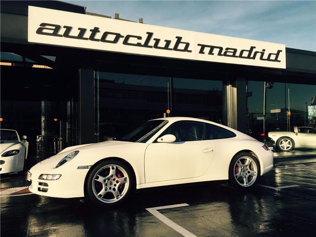 Porsche 997 911 Carrera 4S Coupé IMPECABLE!!