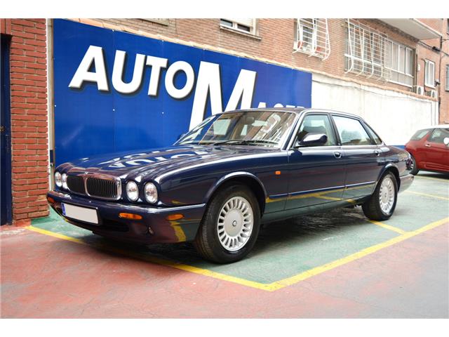 Jaguar XJ8 3.2 Executive