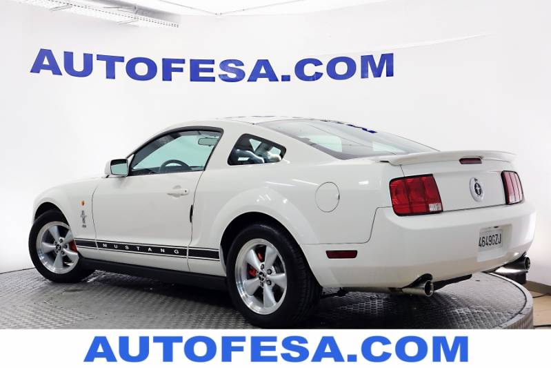 Ford Mustang Coupe 5.0 V6 GT Premium 212CV 2P
