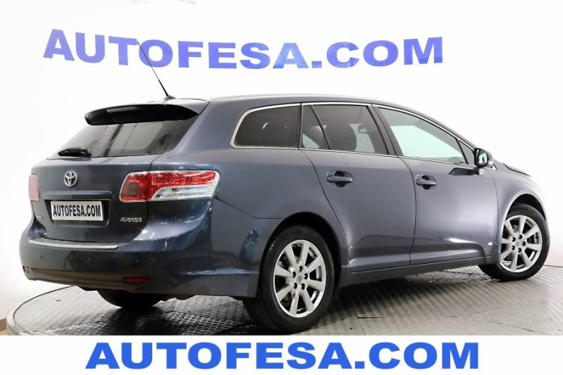 Toyota Avensis Cross Sport 2.0 D-4D 126cv Advance 5p