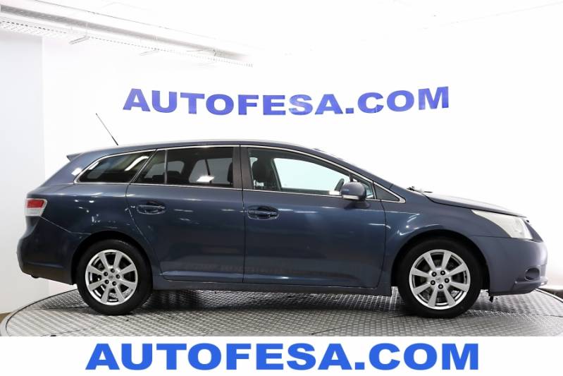 Toyota Avensis Cross Sport 2.0 D-4D 126cv Advance 5p