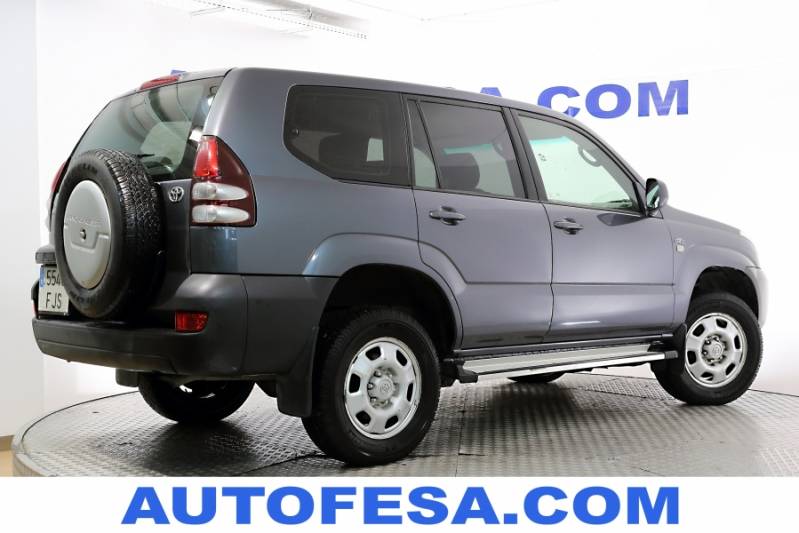 Toyota Land Cruiser 3.0 D-4D 173cv GX 7 Plazas 4x4 5p