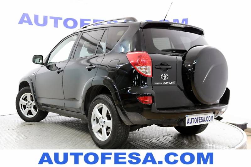 Toyota RAV 4 2.2 D-4D 177cv Clean Premium 5p 4x4