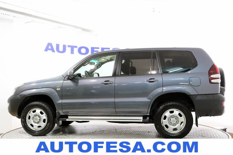 Toyota Land Cruiser 3.0 D-4D 173cv GX 7 Plazas 4x4 5p
