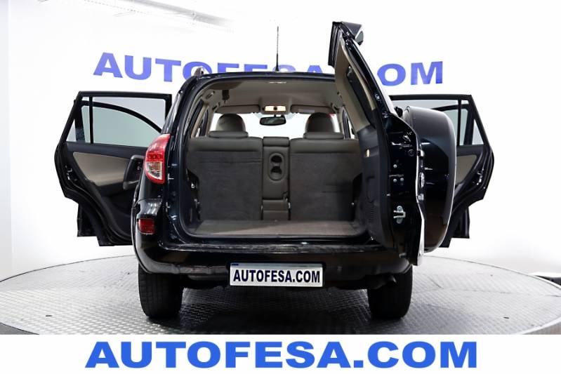 Toyota RAV 4 2.2 D-4D 177cv Clean Premium 5p 4x4