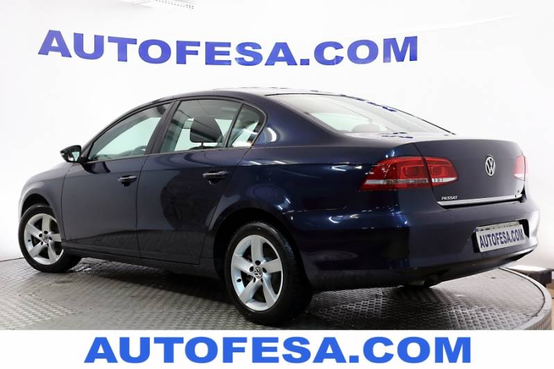 Volkswagen Passat 1.6 TDI 105cv BMT Edition 4p