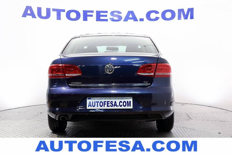Volkswagen Passat 1.6 TDI 105cv BMT Edition 4p