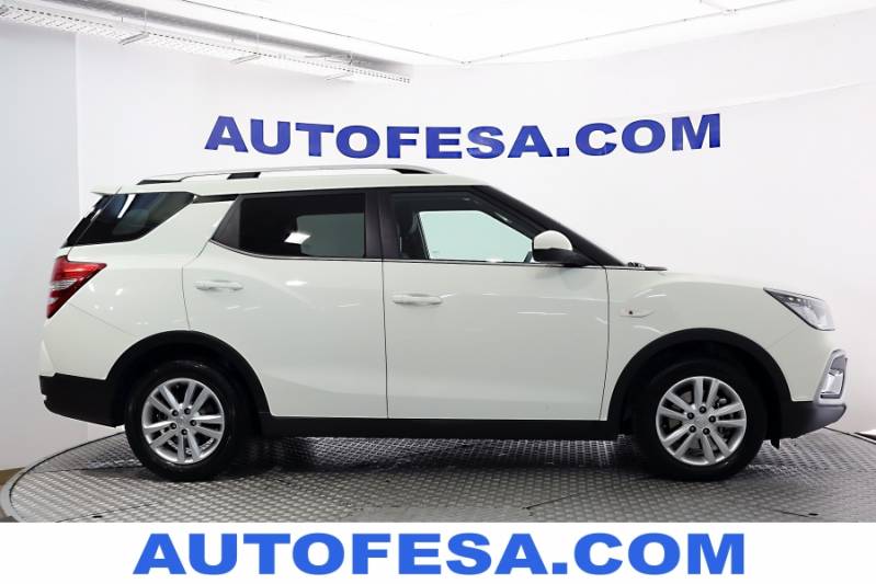 SsangYong Otros D16T 115cv Premium 4x2 5p
