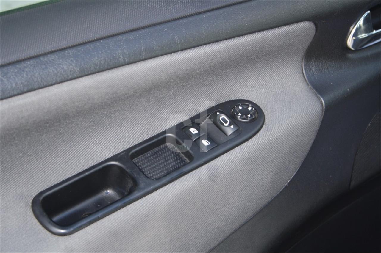 Peugeot 207 Sport 1.6 VTi 16v 120 Automatico