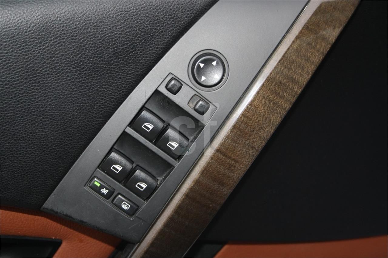 BMW 525 525I