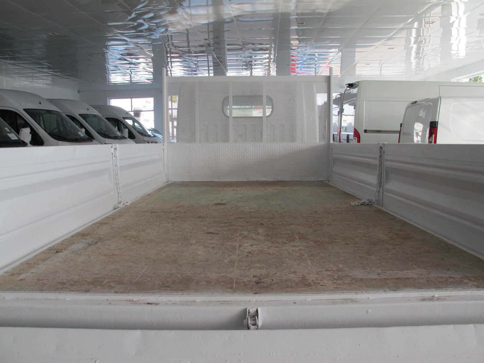 Nissan Cabstar 2.5 DCI 35.13/3 CAJA FIJA