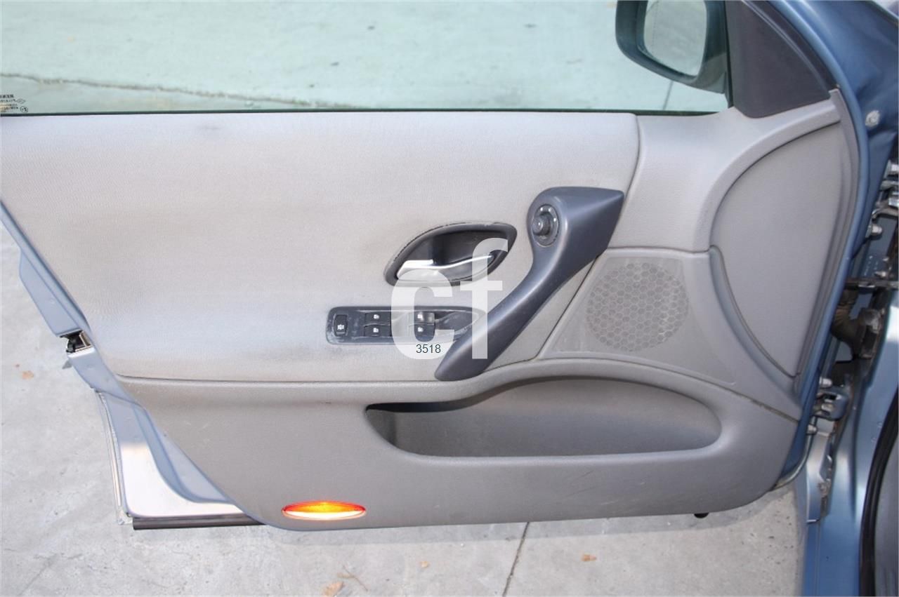 Renault Laguna AUTHENTIQUE 1.6 16V