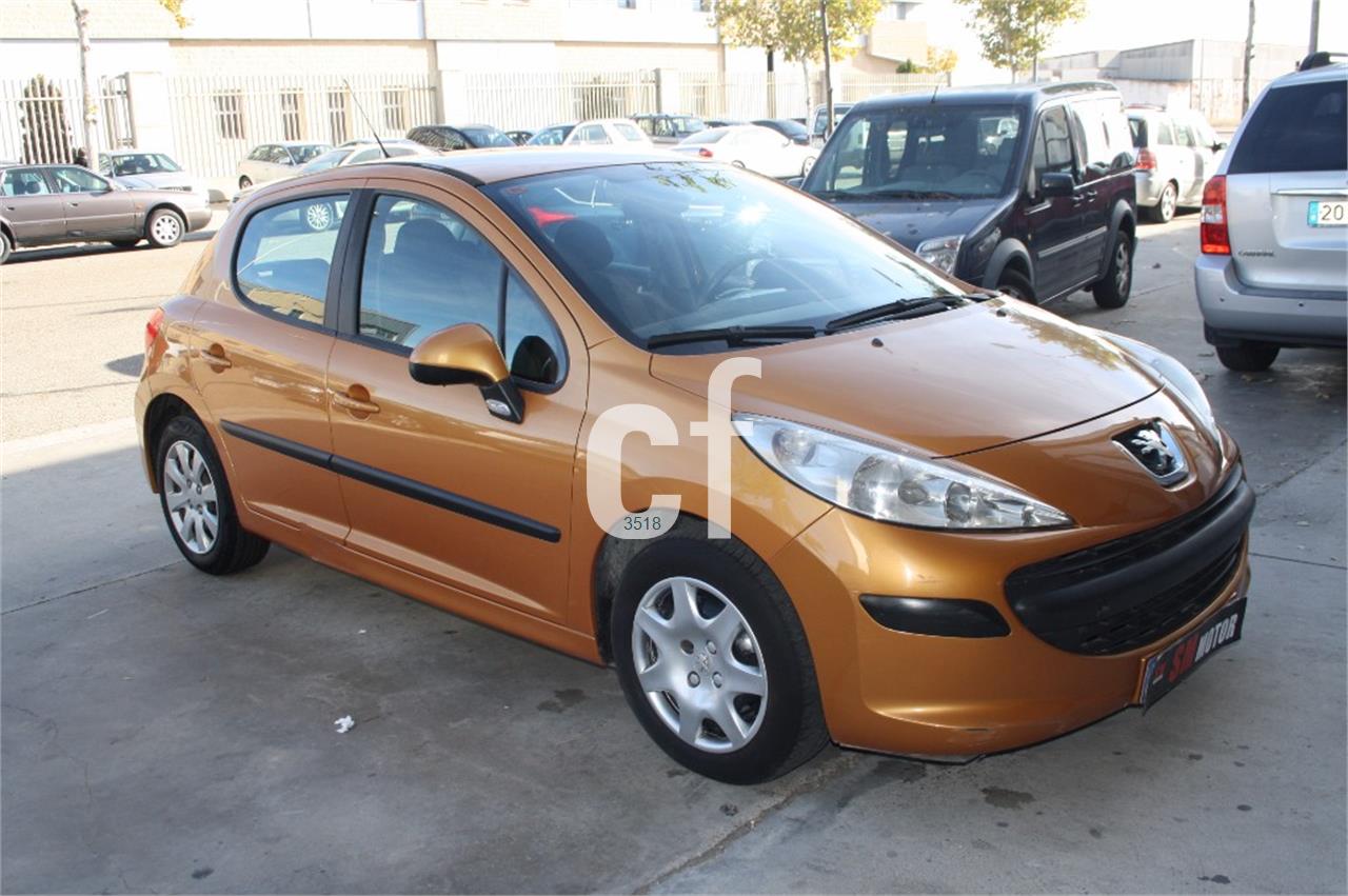 Peugeot 207 Confort 1.6 HDI 90