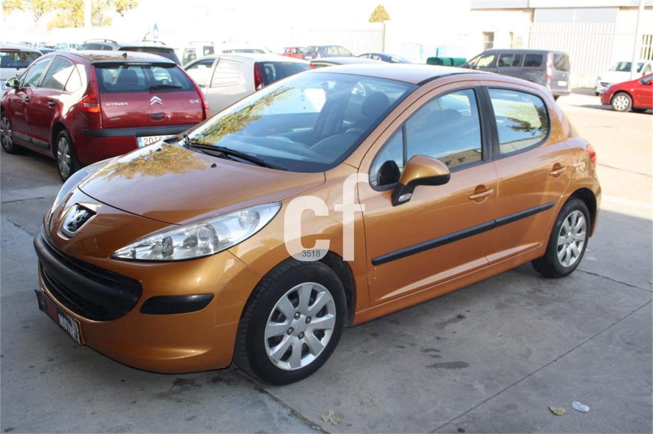 Peugeot 207 Confort 1.6 HDI 90
