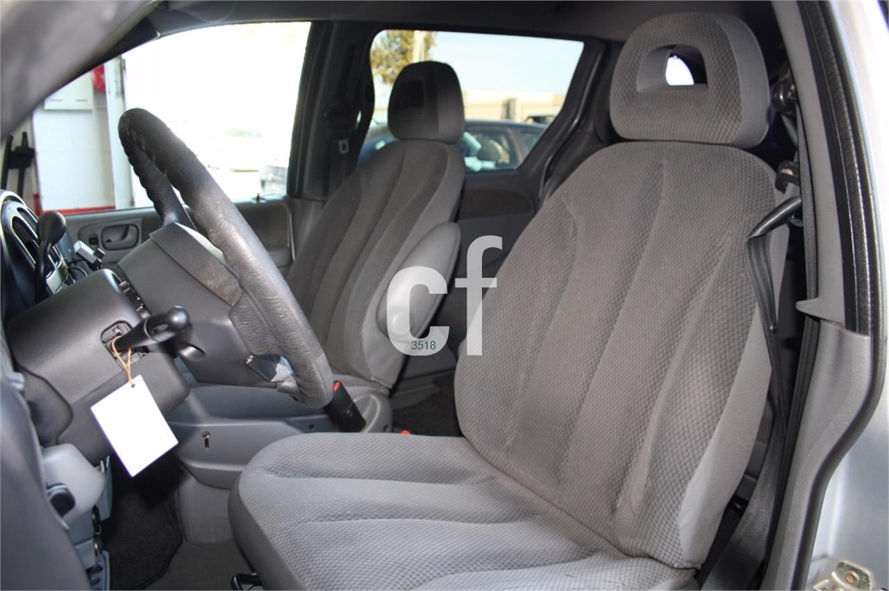 Chrysler Voyager SE 2.5 CRD