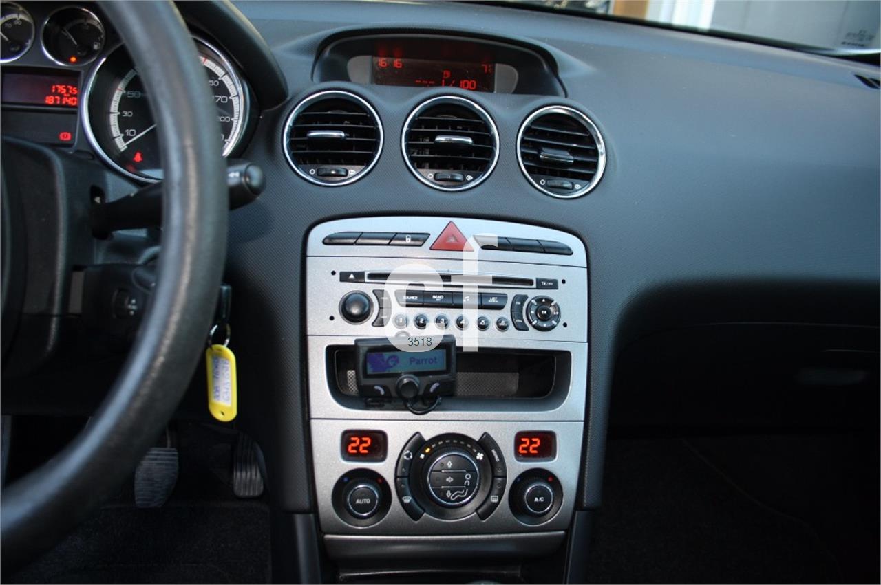 Peugeot 308 Confort 1.6 HDI 90