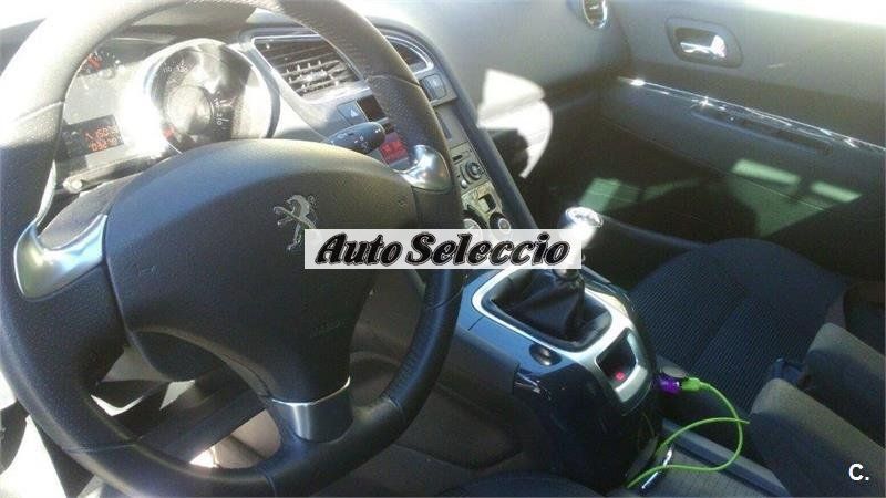 Peugeot 5008 PEUGEOT 5008 STYLE 1.6 BLUEHDI 120 FAP 5P.