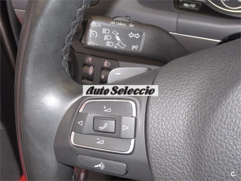 Volkswagen Touran VOLKSWAGEN TOURAN ADVANCE 1.6 TDI 105CV DSG 5P.