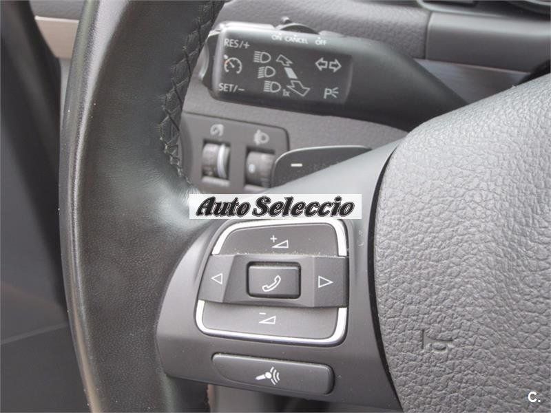 Volkswagen Touran VOLKSWAGEN TOURAN ADVANCE 1.6 TDI 105CV DSG 5P.