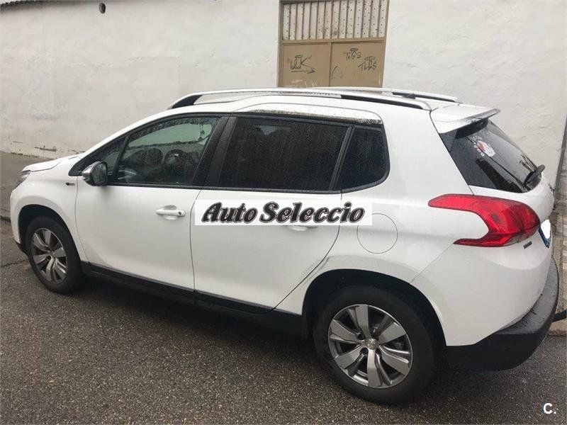 Peugeot 2008 PEUGEOT 2008 STYLE 1.6 BLUEHDI 100 5P.
