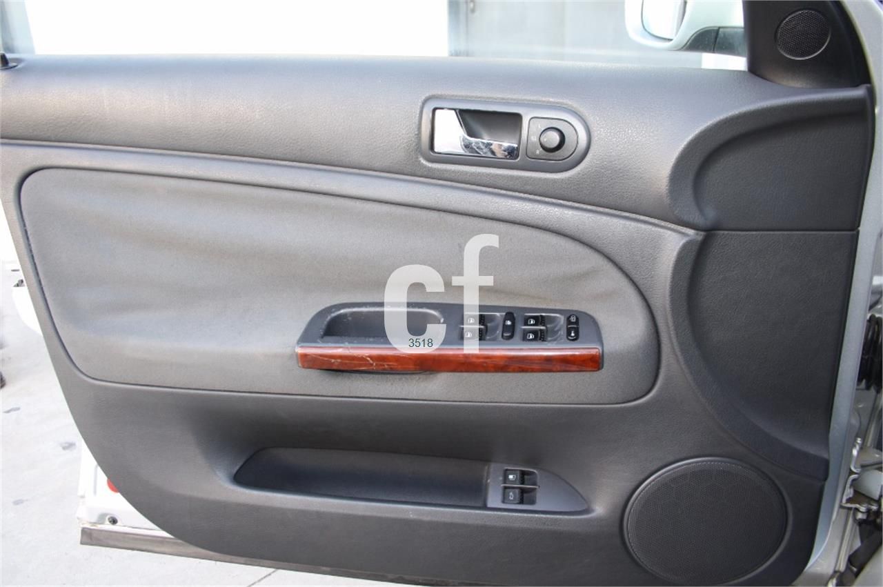 Volkswagen Passat 1.9 TDi Comfortline 130CV