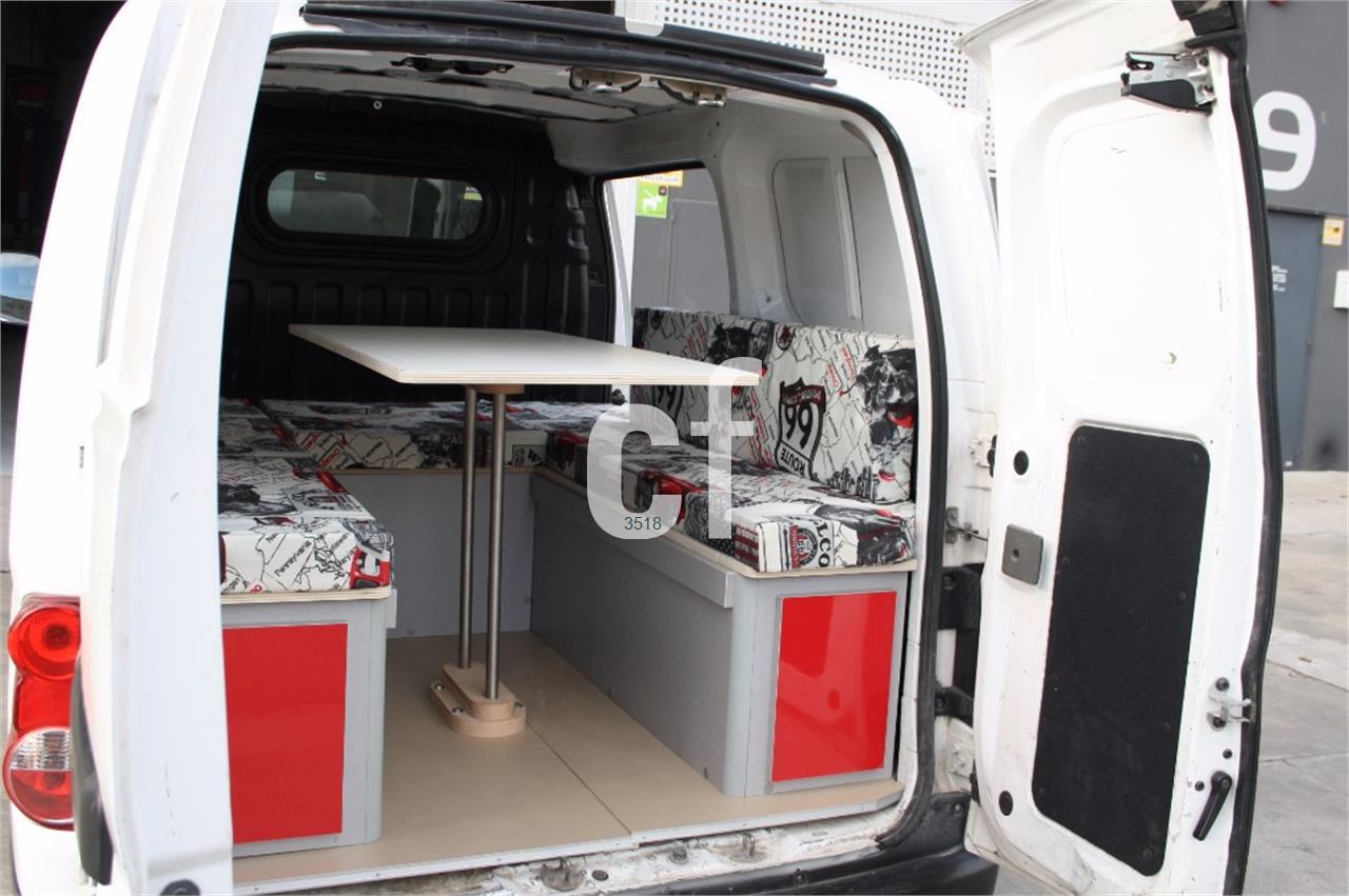 Nissan NV200 Versión