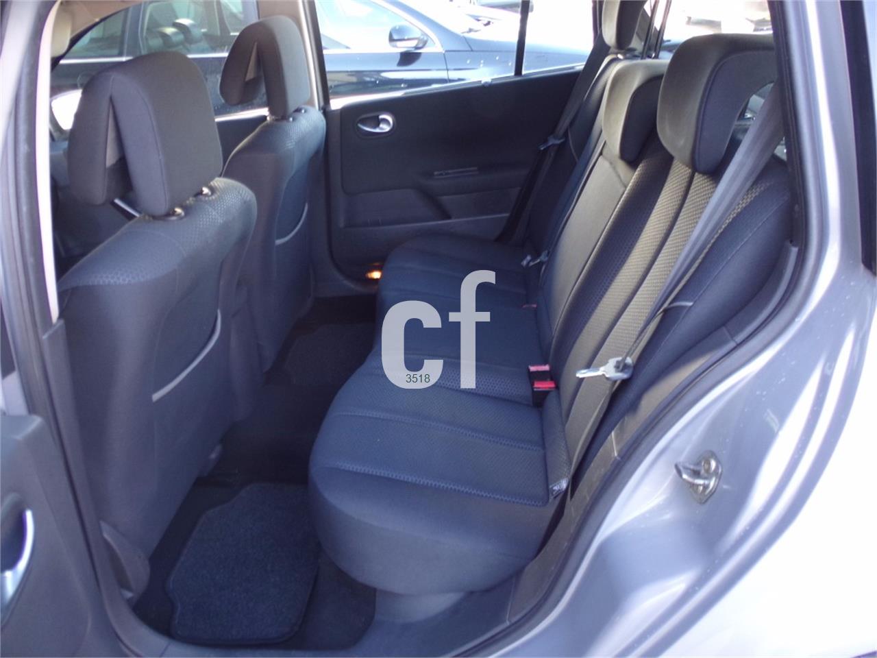 Renault Megane GRAND TOUR LUXE DYNAMIQUE 1.9DCI