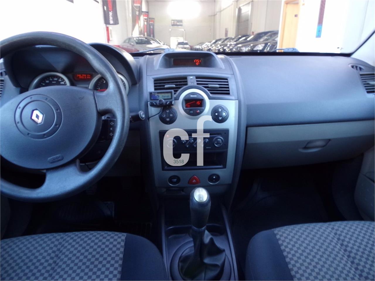 Renault Megane GRAND TOUR CONFORT AUTHENTIQUE 1.5DCI100
