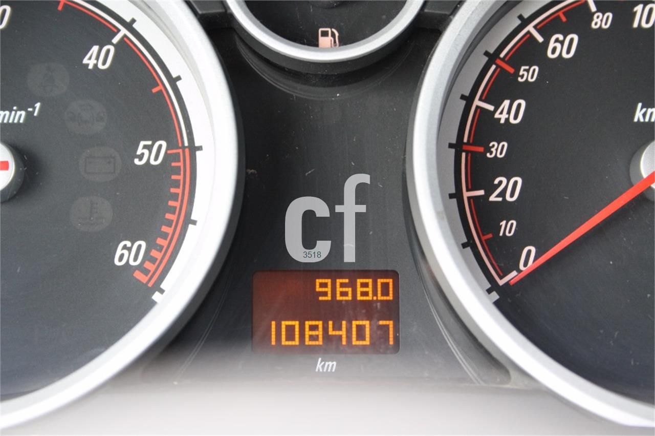 Opel Astra GTC 1.7 CDTi Sport