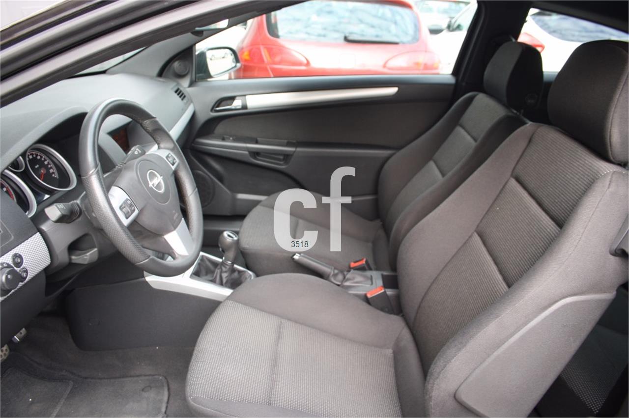 Opel Astra GTC 1.7 CDTi Sport