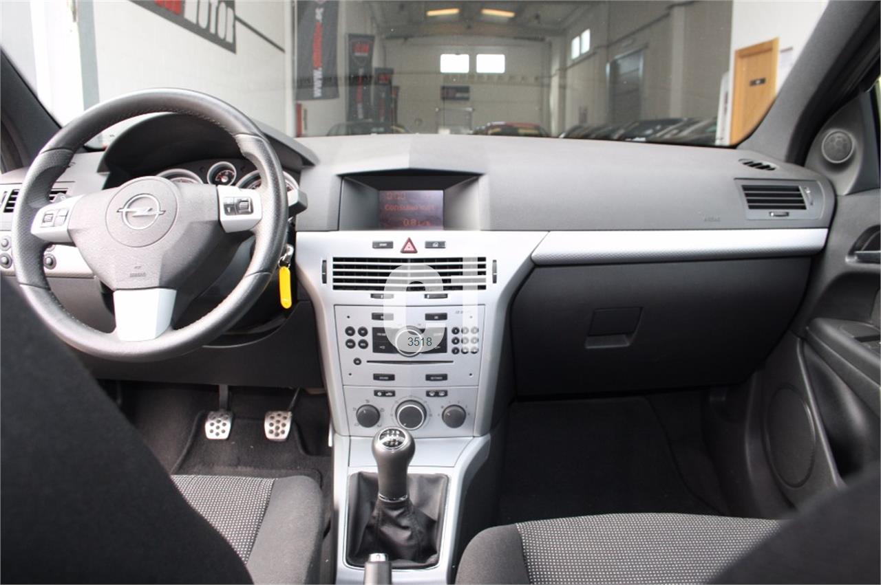 Opel Astra GTC 1.7 CDTi Sport