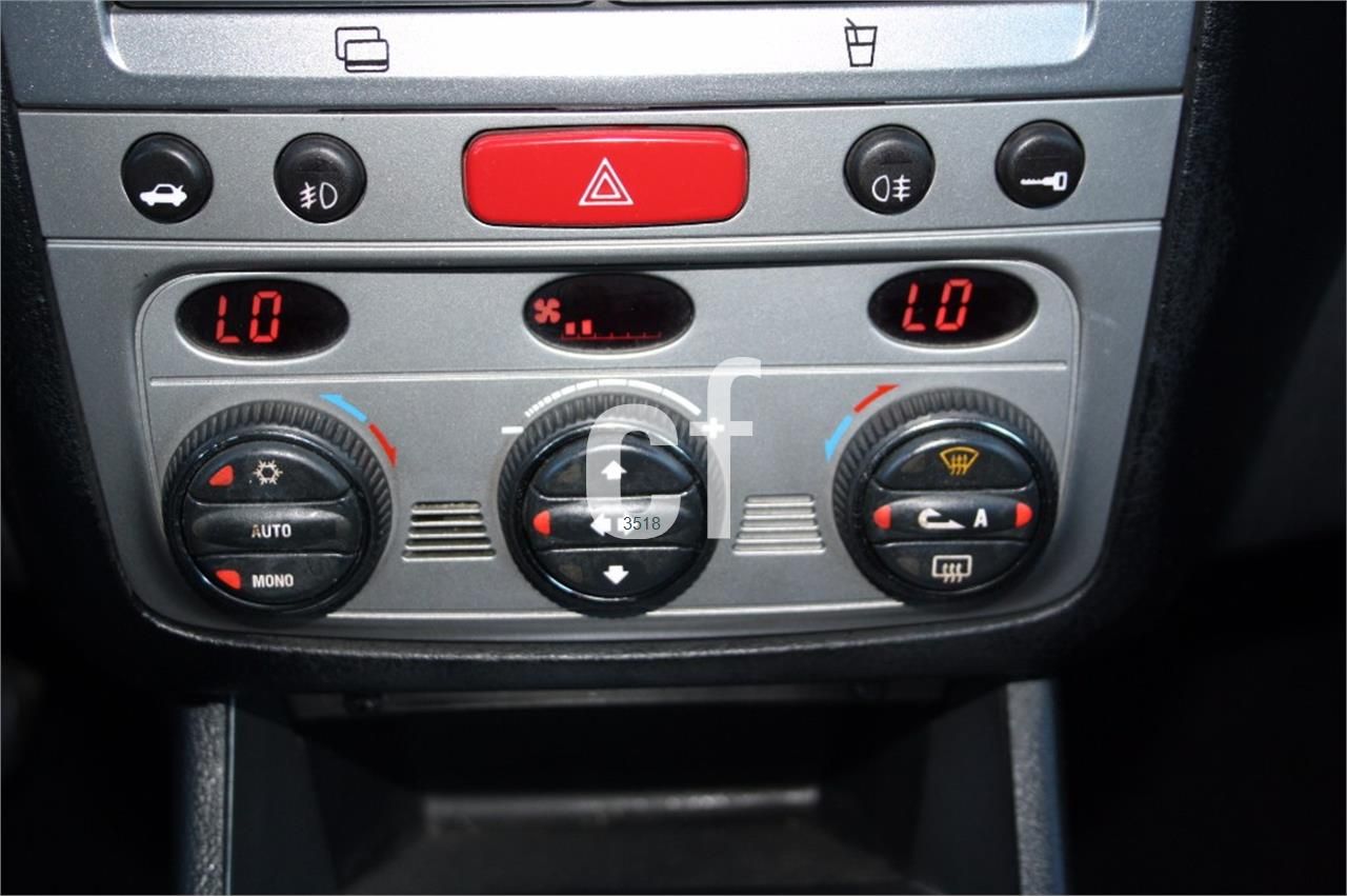 Alfa Romeo 147 1.6 TS Distinctive