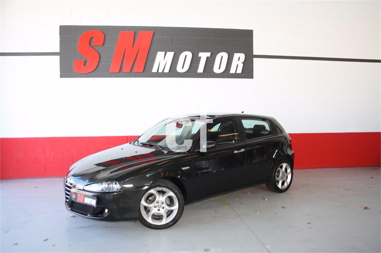 Alfa Romeo 147 1.6 TS Distinctive