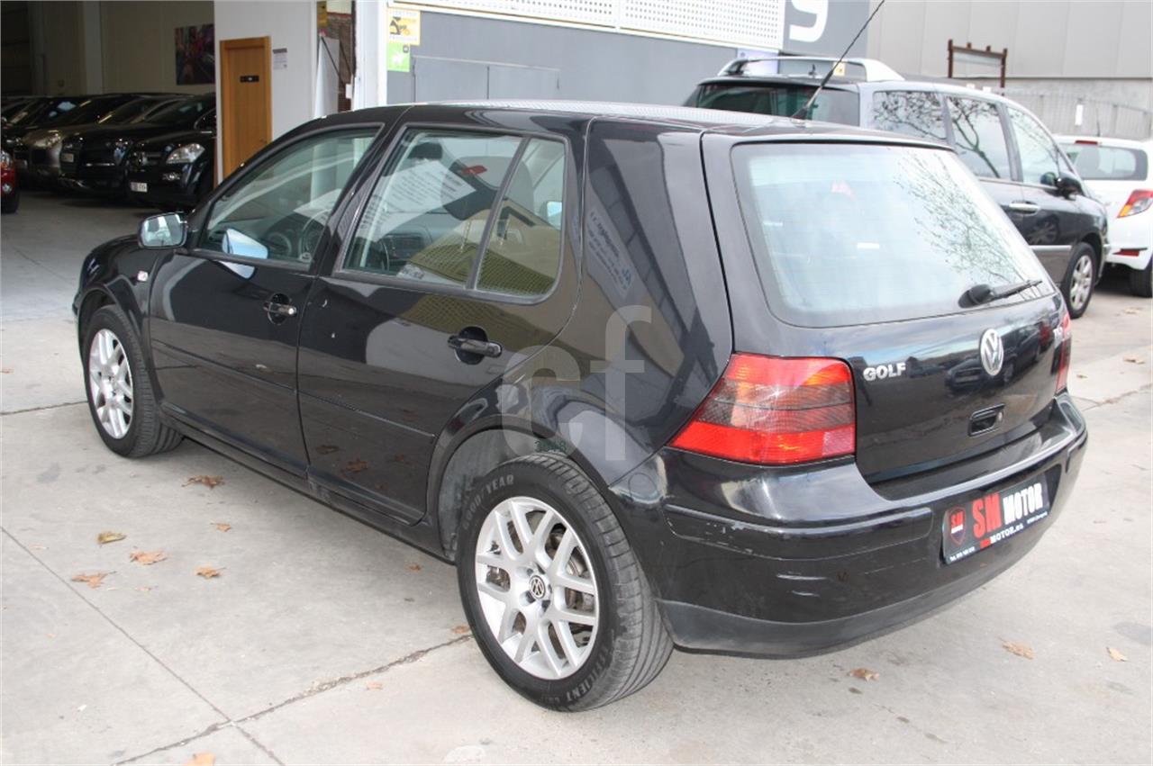 Volkswagen Golf 1.9 TDi Advance 130CV